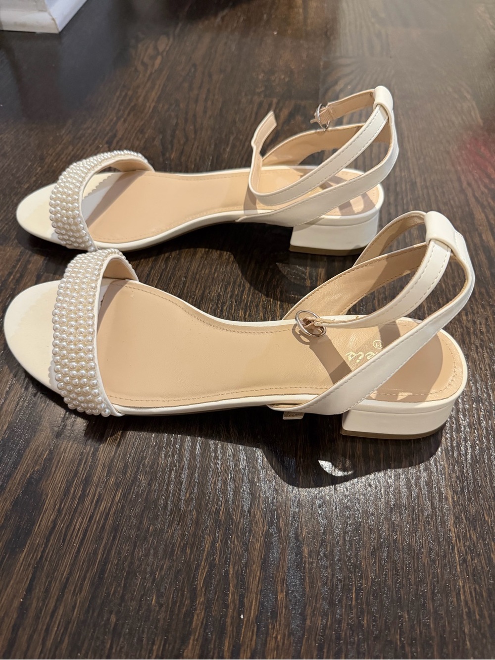New Women's Ivory Pearl-Accent Low Block Heel Sandals bridal